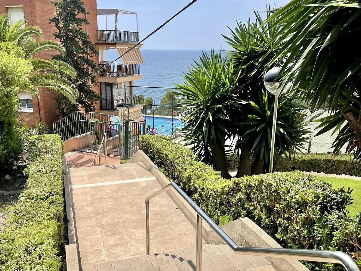 Apartbeach Cabo Menor Con Piscina Y Vistas Mar Salou 0*,  Spanien