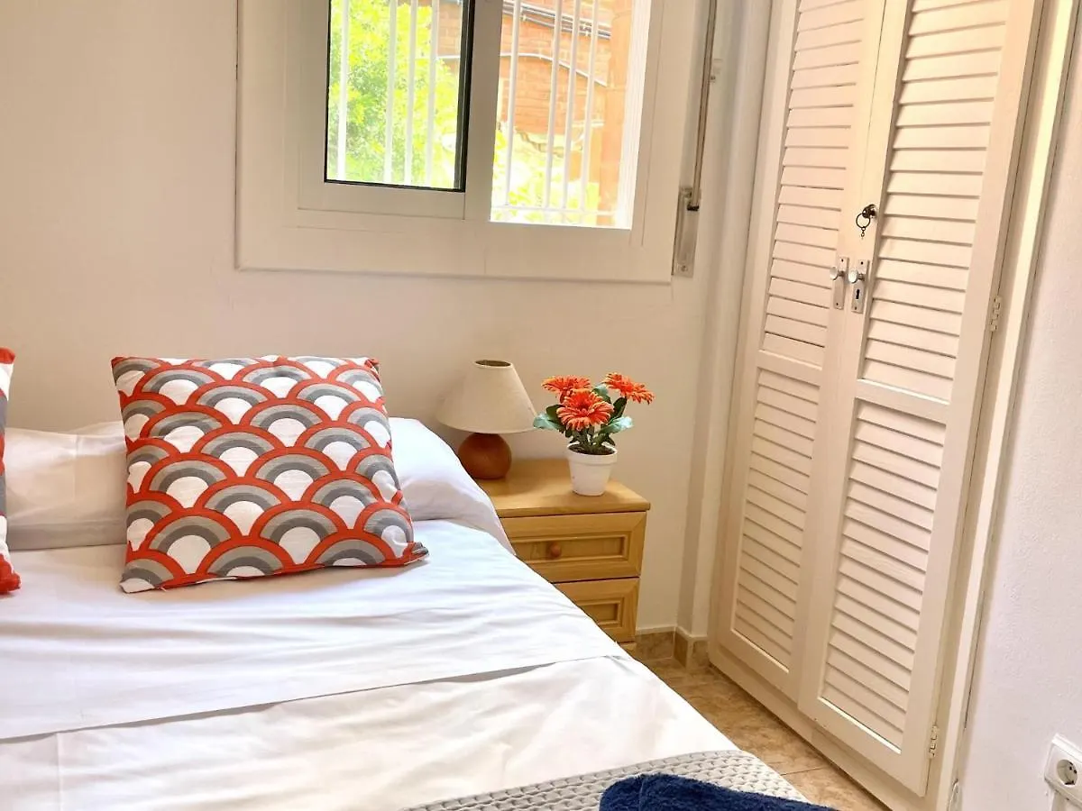 Apartbeach Cabo Menor Con Piscina Y Vistas Mar Salou